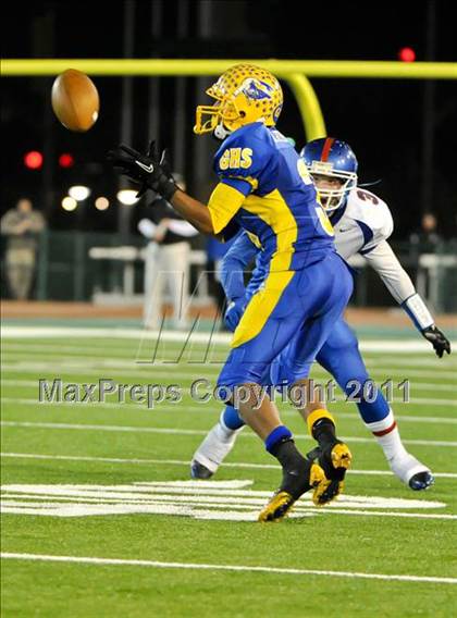 Thumbnail 1 in Grant vs. Folsom (CIF SJS D2 Final) photogallery.