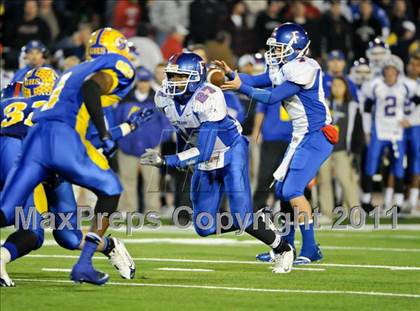 Thumbnail 2 in Grant vs. Folsom (CIF SJS D2 Final) photogallery.