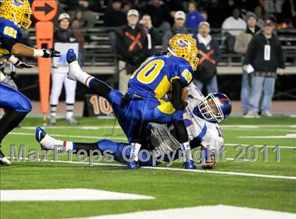 Thumbnail 3 in Grant vs. Folsom (CIF SJS D2 Final) photogallery.