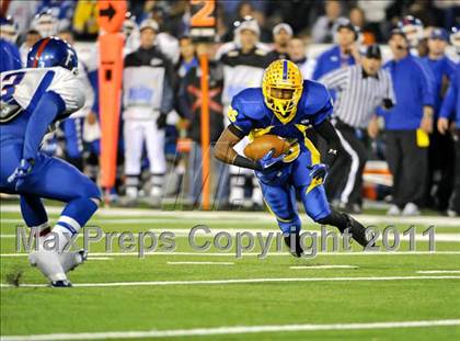 Thumbnail 2 in Grant vs. Folsom (CIF SJS D2 Final) photogallery.