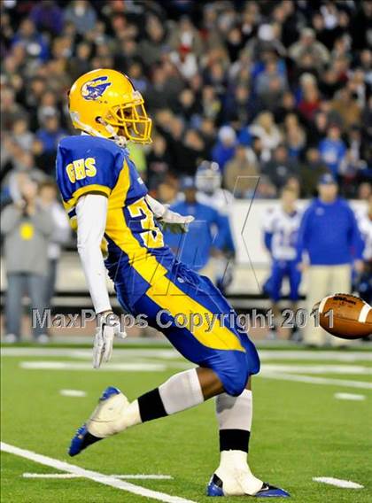 Thumbnail 3 in Grant vs. Folsom (CIF SJS D2 Final) photogallery.