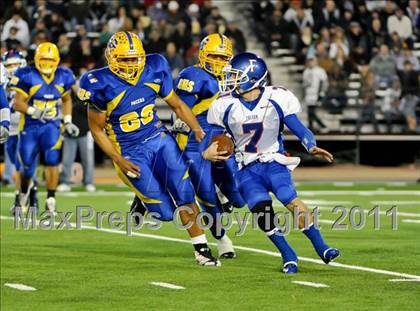 Thumbnail 2 in Grant vs. Folsom (CIF SJS D2 Final) photogallery.