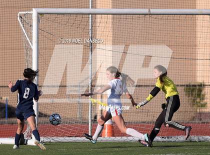 Thumbnail 1 in St. Ignatius vs. Carlmont (CIF CCS D1 Playoff) photogallery.
