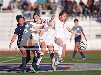 Thumbnail 2 in St. Ignatius vs. Carlmont (CIF CCS D1 Playoff) photogallery.