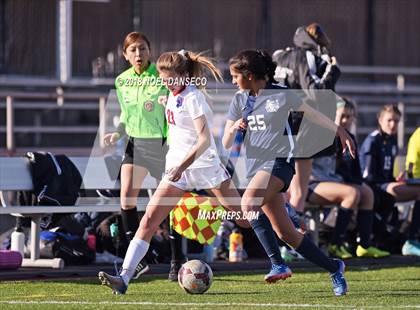 Thumbnail 1 in St. Ignatius vs. Carlmont (CIF CCS D1 Playoff) photogallery.