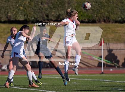 Thumbnail 2 in St. Ignatius vs. Carlmont (CIF CCS D1 Playoff) photogallery.
