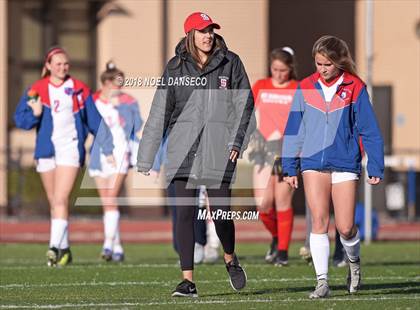 Thumbnail 3 in St. Ignatius vs. Carlmont (CIF CCS D1 Playoff) photogallery.