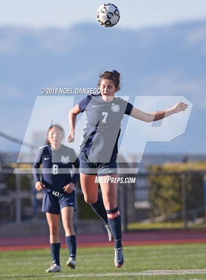 Thumbnail 2 in St. Ignatius vs. Carlmont (CIF CCS D1 Playoff) photogallery.