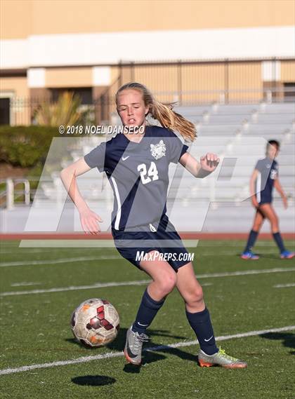 Thumbnail 1 in St. Ignatius vs. Carlmont (CIF CCS D1 Playoff) photogallery.