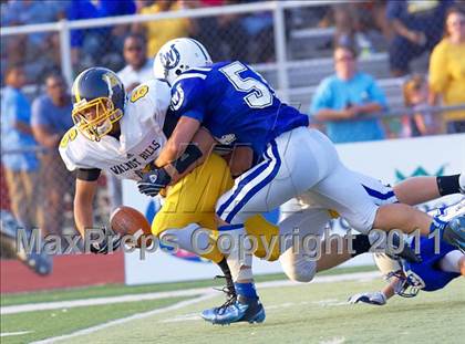 Thumbnail 2 in Walnut Hills vs. Wyoming (Skyline Chili Crosstown Showdown) photogallery.