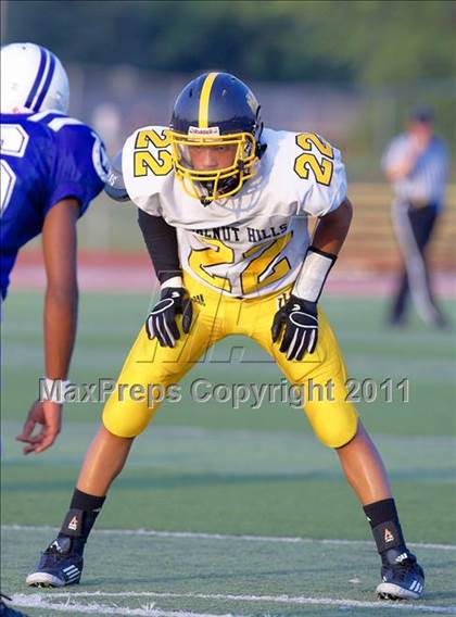 Thumbnail 3 in Walnut Hills vs. Wyoming (Skyline Chili Crosstown Showdown) photogallery.