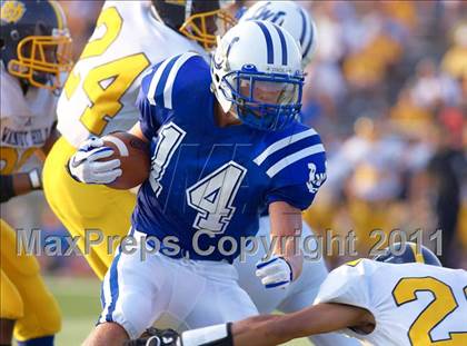 Thumbnail 1 in Walnut Hills vs. Wyoming (Skyline Chili Crosstown Showdown) photogallery.