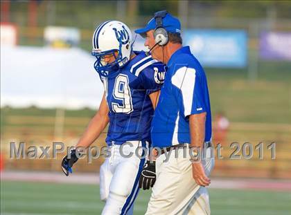 Thumbnail 2 in Walnut Hills vs. Wyoming (Skyline Chili Crosstown Showdown) photogallery.