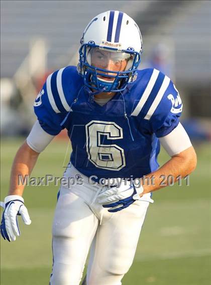 Thumbnail 2 in Walnut Hills vs. Wyoming (Skyline Chili Crosstown Showdown) photogallery.