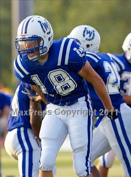 Thumbnail 2 in Walnut Hills vs. Wyoming (Skyline Chili Crosstown Showdown) photogallery.