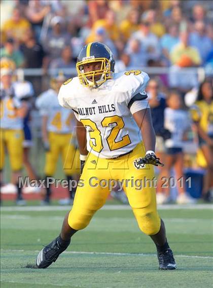 Thumbnail 2 in Walnut Hills vs. Wyoming (Skyline Chili Crosstown Showdown) photogallery.