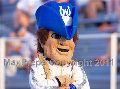 Thumbnail 2 in Walnut Hills vs. Wyoming (Skyline Chili Crosstown Showdown) photogallery.