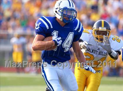 Thumbnail 2 in Walnut Hills vs. Wyoming (Skyline Chili Crosstown Showdown) photogallery.