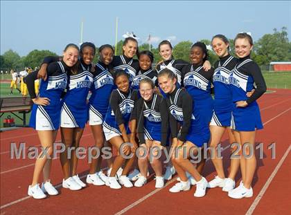 Thumbnail 2 in Walnut Hills vs. Wyoming (Skyline Chili Crosstown Showdown) photogallery.