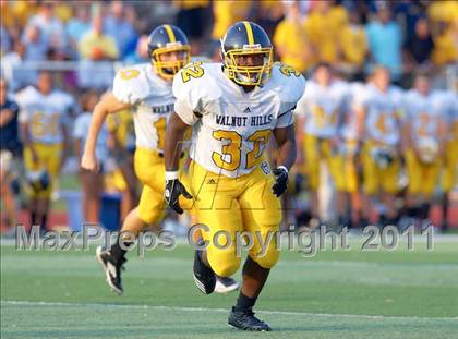 Thumbnail 2 in Walnut Hills vs. Wyoming (Skyline Chili Crosstown Showdown) photogallery.