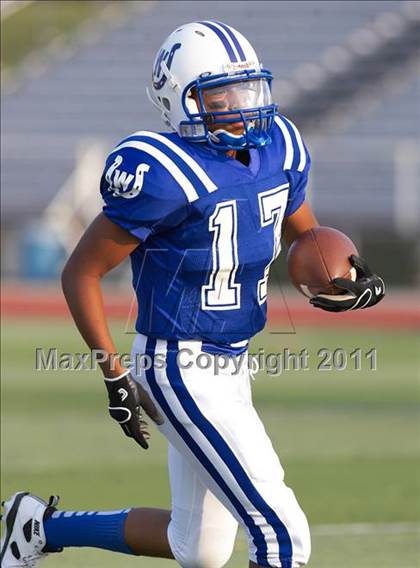 Thumbnail 2 in Walnut Hills vs. Wyoming (Skyline Chili Crosstown Showdown) photogallery.