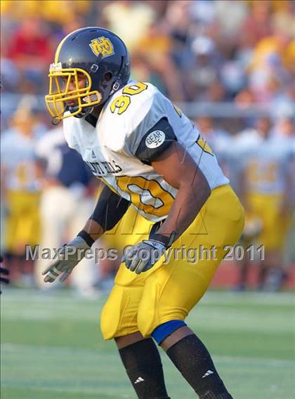 Thumbnail 3 in Walnut Hills vs. Wyoming (Skyline Chili Crosstown Showdown) photogallery.