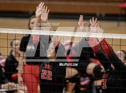 Thumbnail 3 in Bellevue West @ Lincoln High photogallery.