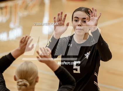 Thumbnail 2 in Bellevue West @ Lincoln High photogallery.