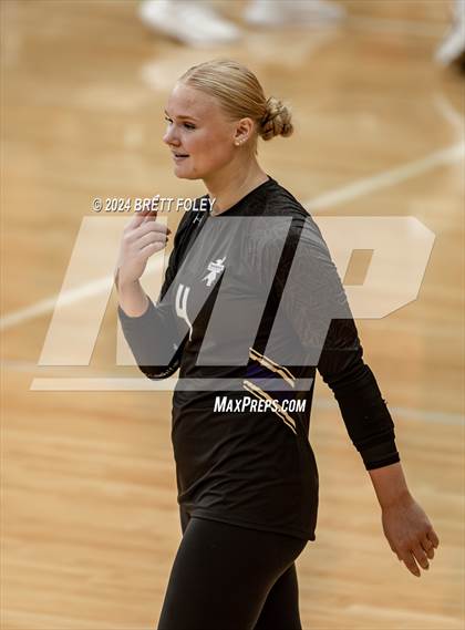 Thumbnail 1 in Bellevue West @ Lincoln High photogallery.