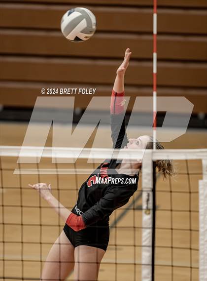 Thumbnail 3 in Bellevue West @ Lincoln High photogallery.