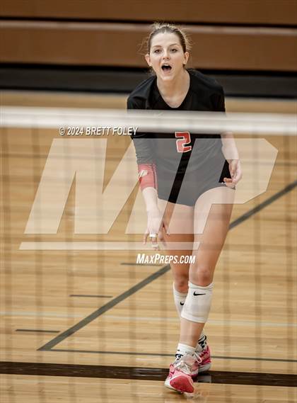 Thumbnail 3 in Bellevue West @ Lincoln High photogallery.