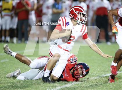 Thumbnail 3 in Mater Dei @ Centennial photogallery.