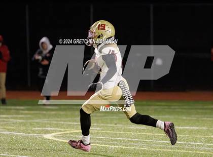 Thumbnail 2 in New Britain @ Greenwich (Class LL Quarterfinal) photogallery.