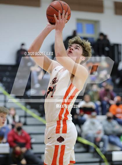 Thumbnail 2 in Circleville vs Amanda-Clearcreek photogallery.