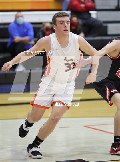 Thumbnail 3 in Circleville vs Amanda-Clearcreek photogallery.