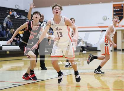 Thumbnail 2 in Circleville vs Amanda-Clearcreek photogallery.