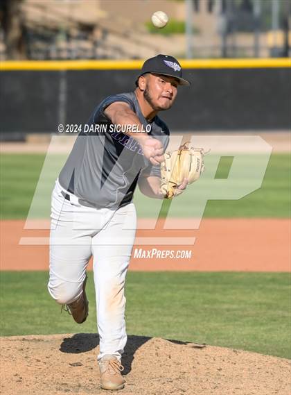 Thumbnail 2 in Desert Vista vs. Cesar Chavez (Bob Everett Classic) photogallery.
