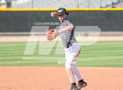 Thumbnail 3 in Desert Vista vs. Cesar Chavez (Bob Everett Classic) photogallery.