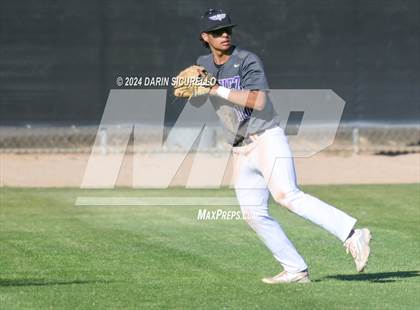 Thumbnail 2 in Desert Vista vs. Cesar Chavez (Bob Everett Classic) photogallery.