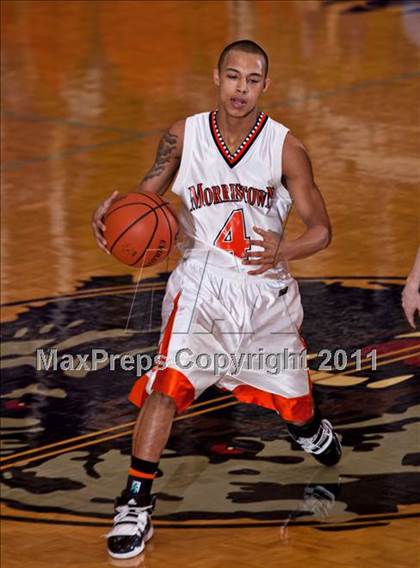 Thumbnail 3 in Seymour vs. Morristown-Hamblen East photogallery.