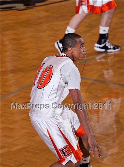 Thumbnail 1 in Seymour vs. Morristown-Hamblen East photogallery.