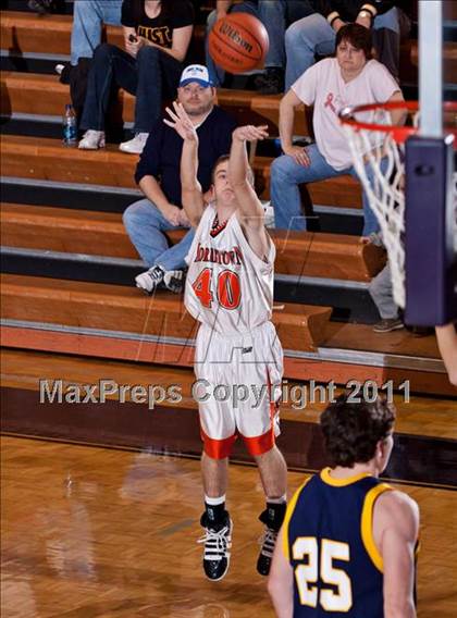 Thumbnail 1 in Seymour vs. Morristown-Hamblen East photogallery.