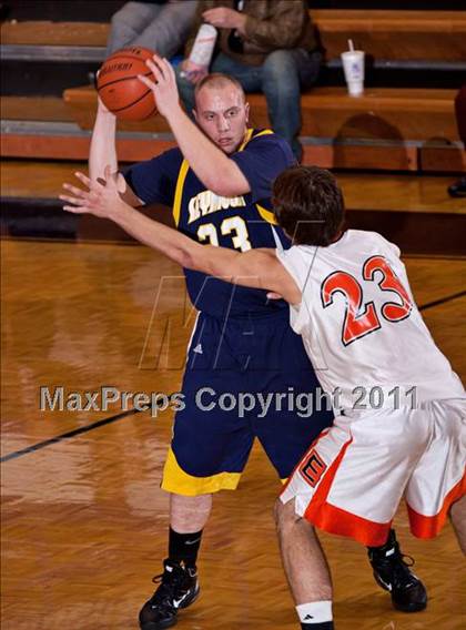Thumbnail 2 in Seymour vs. Morristown-Hamblen East photogallery.