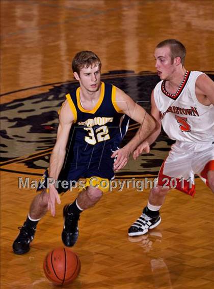 Thumbnail 1 in Seymour vs. Morristown-Hamblen East photogallery.