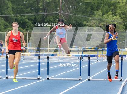 Thumbnail 3 in NCHSAA 2A & 4A Finals photogallery.