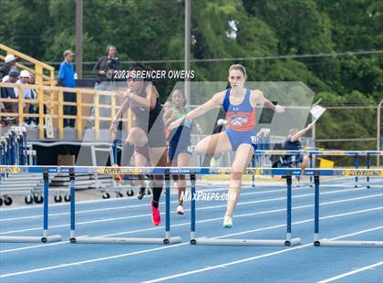 Thumbnail 1 in NCHSAA 2A & 4A Finals photogallery.