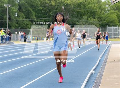 Thumbnail 2 in NCHSAA 2A & 4A Finals photogallery.