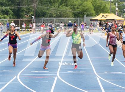 Thumbnail 2 in NCHSAA 2A & 4A Finals photogallery.