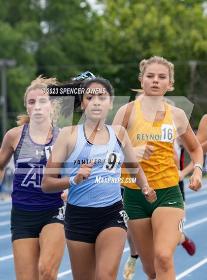 Thumbnail 2 in NCHSAA 2A & 4A Finals photogallery.