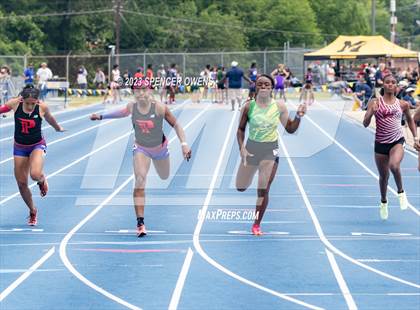 Thumbnail 3 in NCHSAA 2A & 4A Finals photogallery.